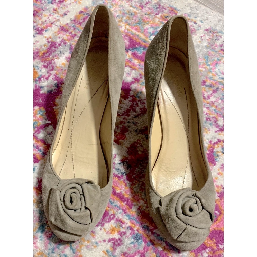 Kate Spade Suede Rose Heels Size 10